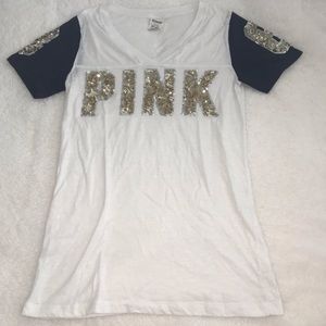 ❌🚫SOLD🚫❌VS PINK Bling v-neck tee
